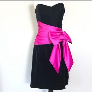 Betsy Johnson Evening Black Velvet Pink Bow Dress